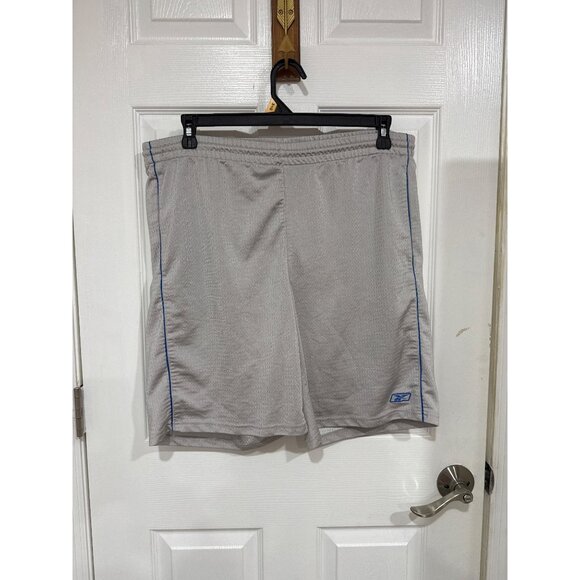 Vintage large Reebok workout shorts size L - Picture 1 of 4